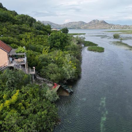 Wild Beauty House Skadar Lake سيتينيي المظهر الخارجي الصورة